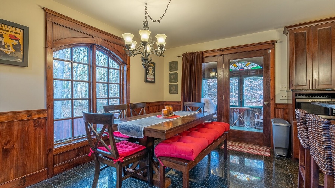 Photo of Others in Jay