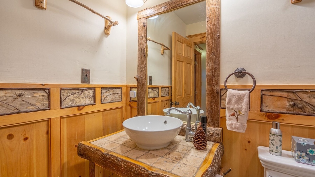 Photo of Others in Jay