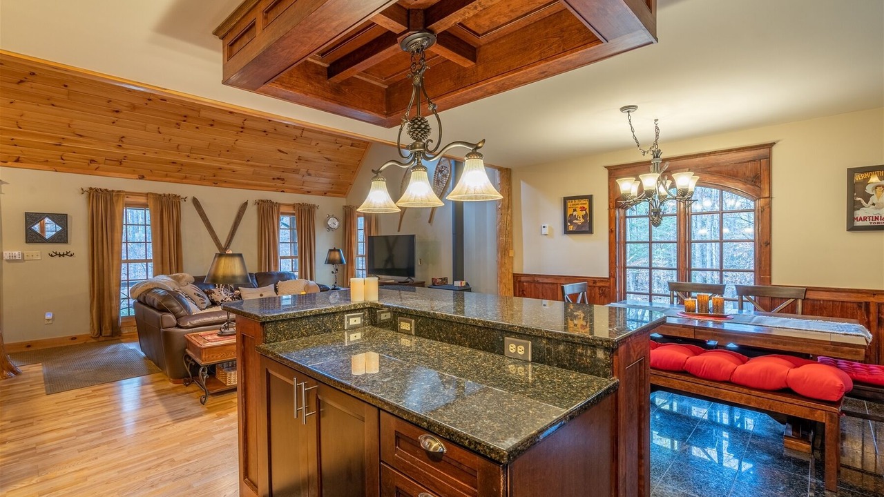 Photo of Others in Jay