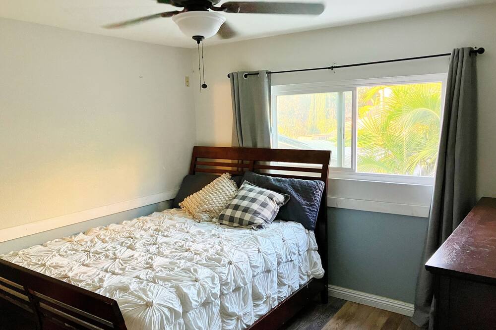 Photo of Bedroom in Country Club