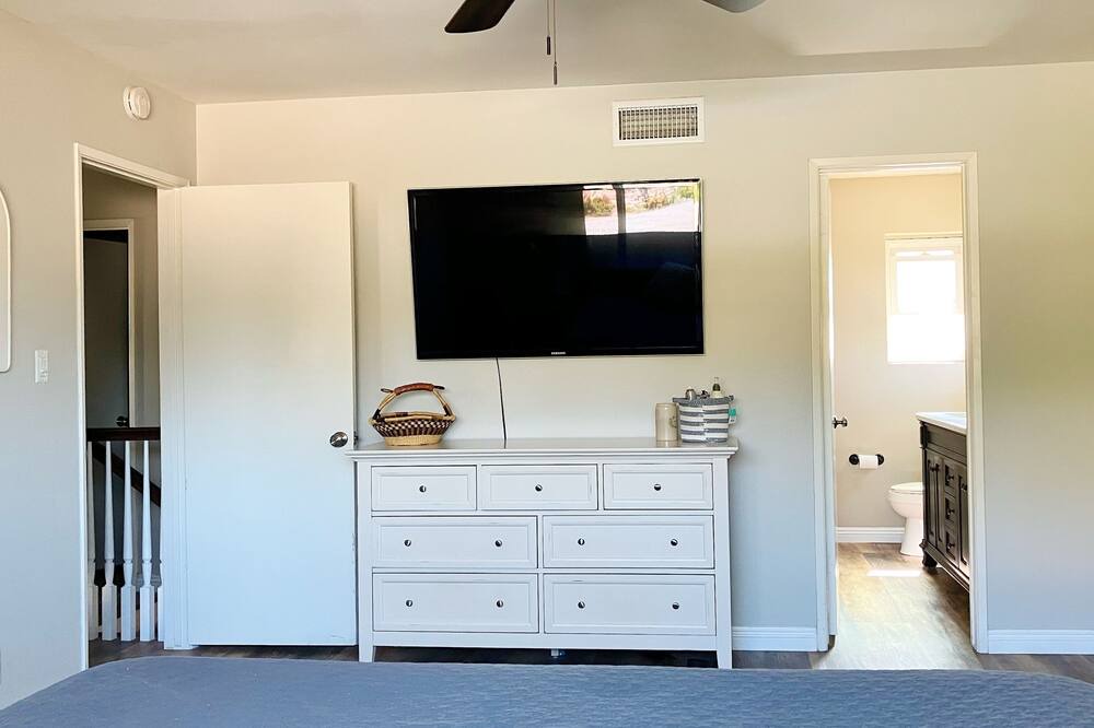 Photo of Bedroom in Country Club