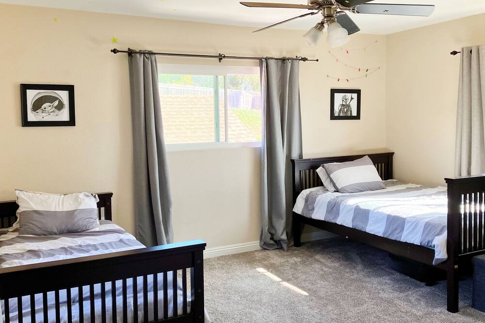 Photo of Bedroom in Country Club