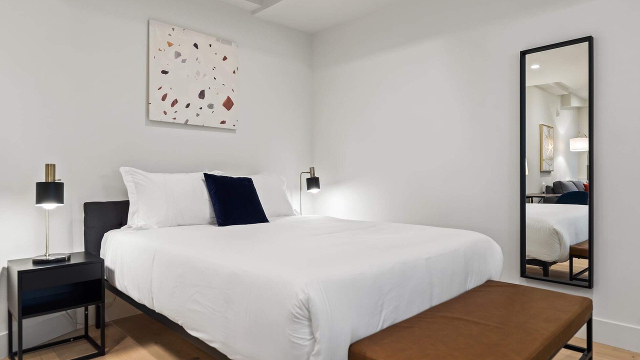 Photo of Others in Pacific Heights