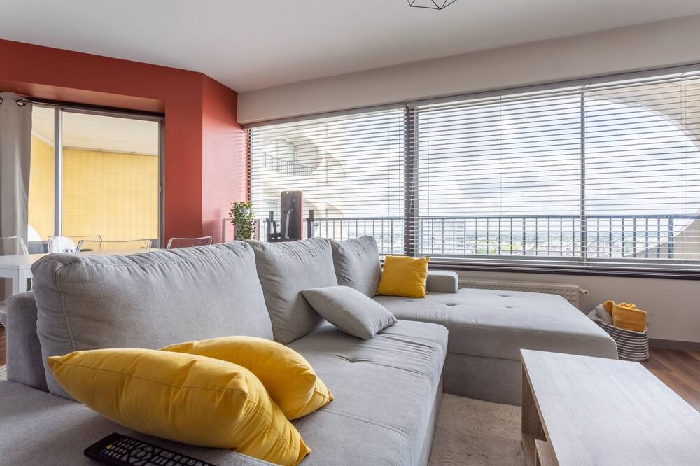 Photo of Livingroom in Bourg-l'Eveque