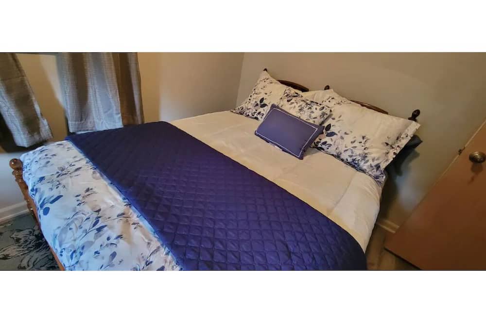 Photo of Bedroom in Delphos