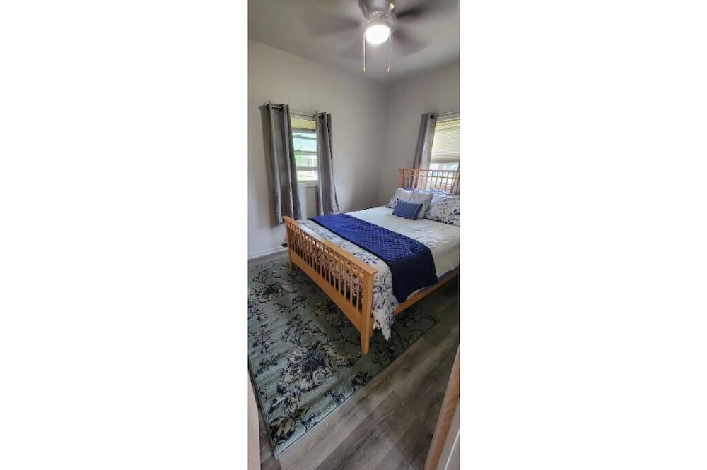 Photo of Bedroom in Delphos