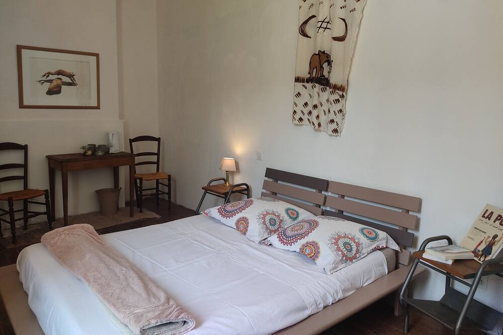 Photo of Bedroom in Moissac