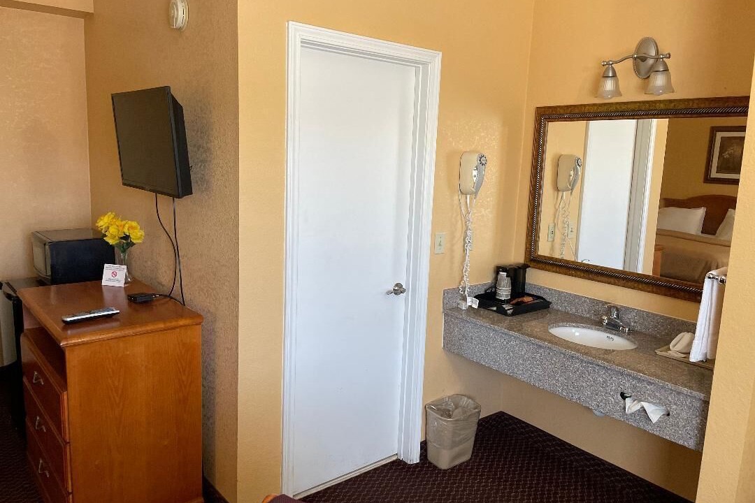 Photo of Bedroom in Lawrenceburg