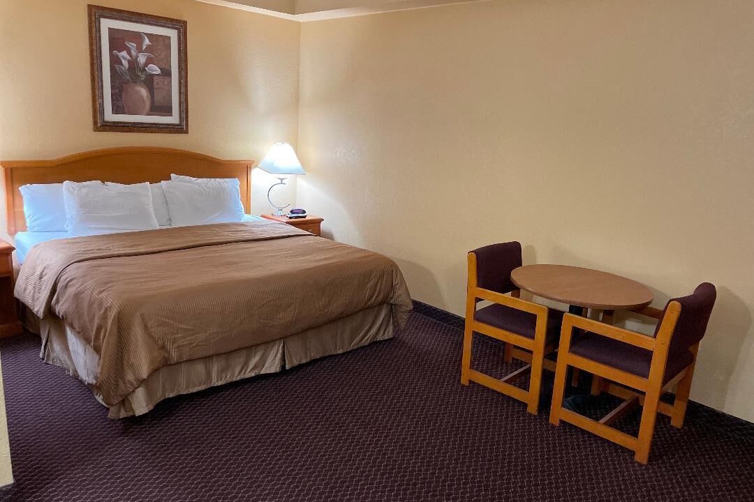 Photo of Bedroom in Lawrenceburg