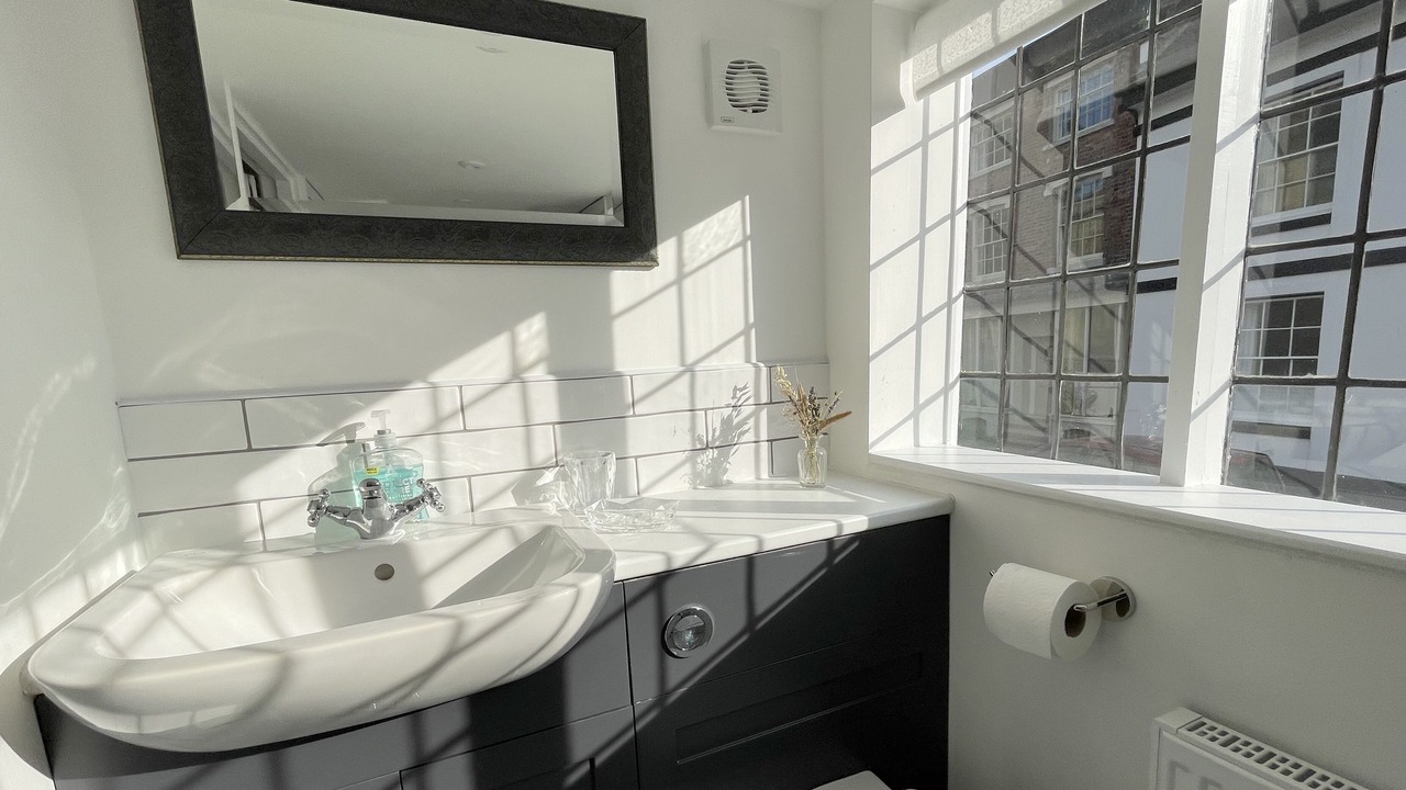 Photo of Bathroom in Much Wenlock