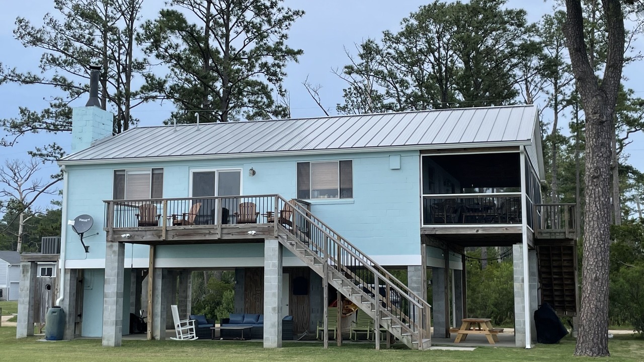 Photo of Outdoor in Dutton