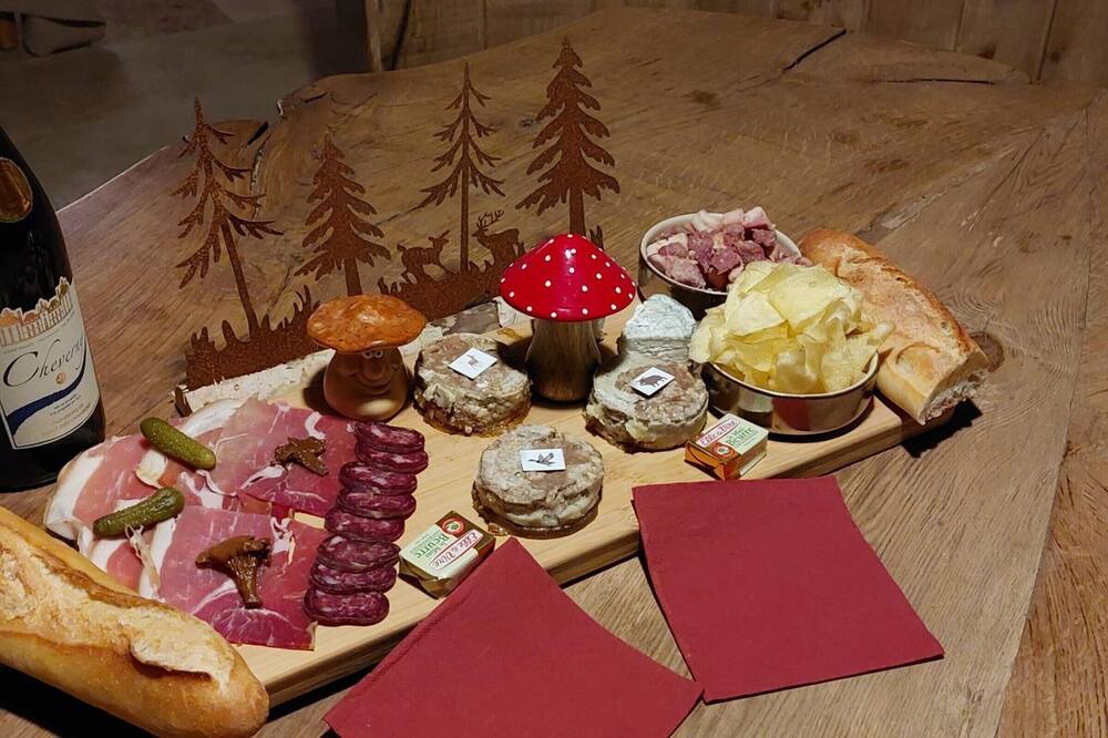 Photo of Others in Crouy-sur-Cosson