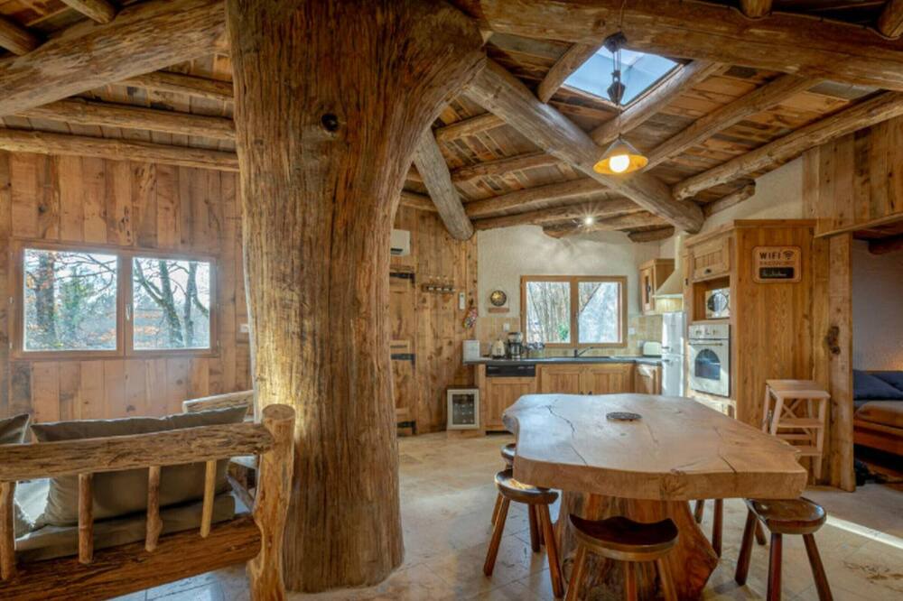 Photo of Kitchen in Crouy-sur-Cosson