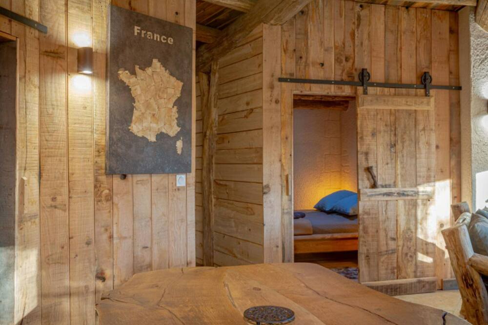 Photo of Bedroom in Crouy-sur-Cosson