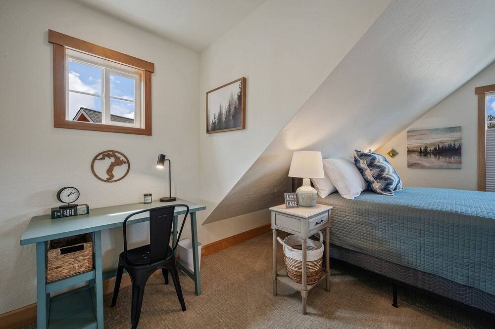 Photo of Others in Dover Bay