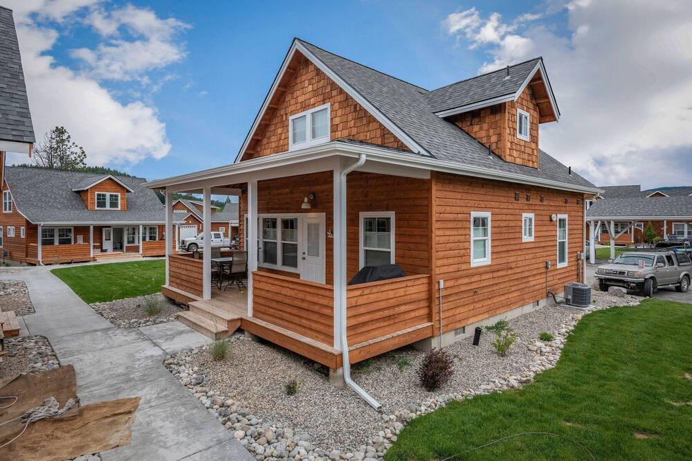 Photo of Others in Dover Bay