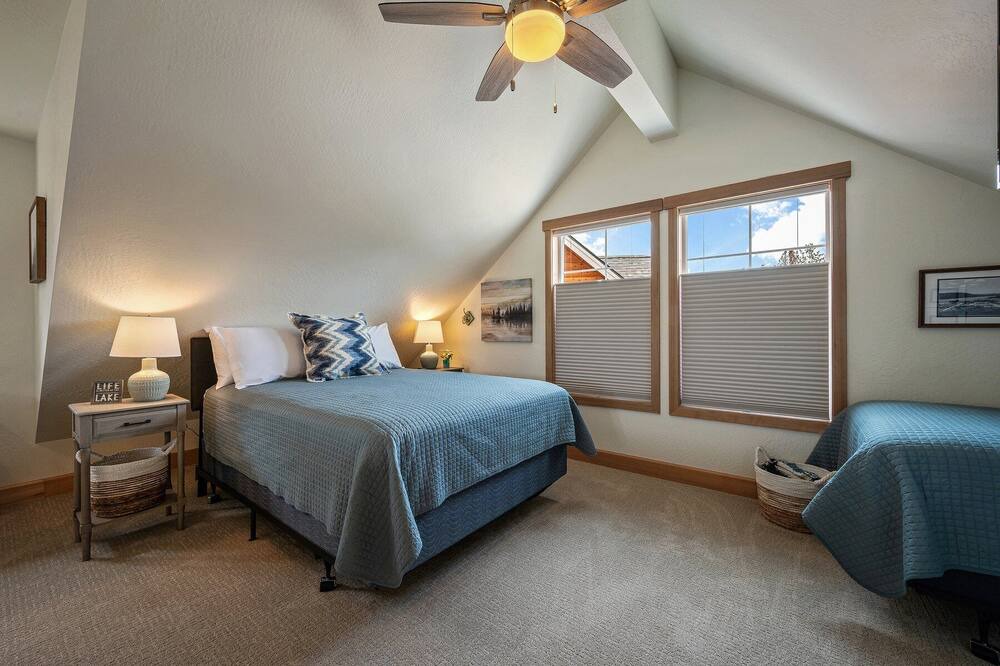 Photo of Others in Dover Bay