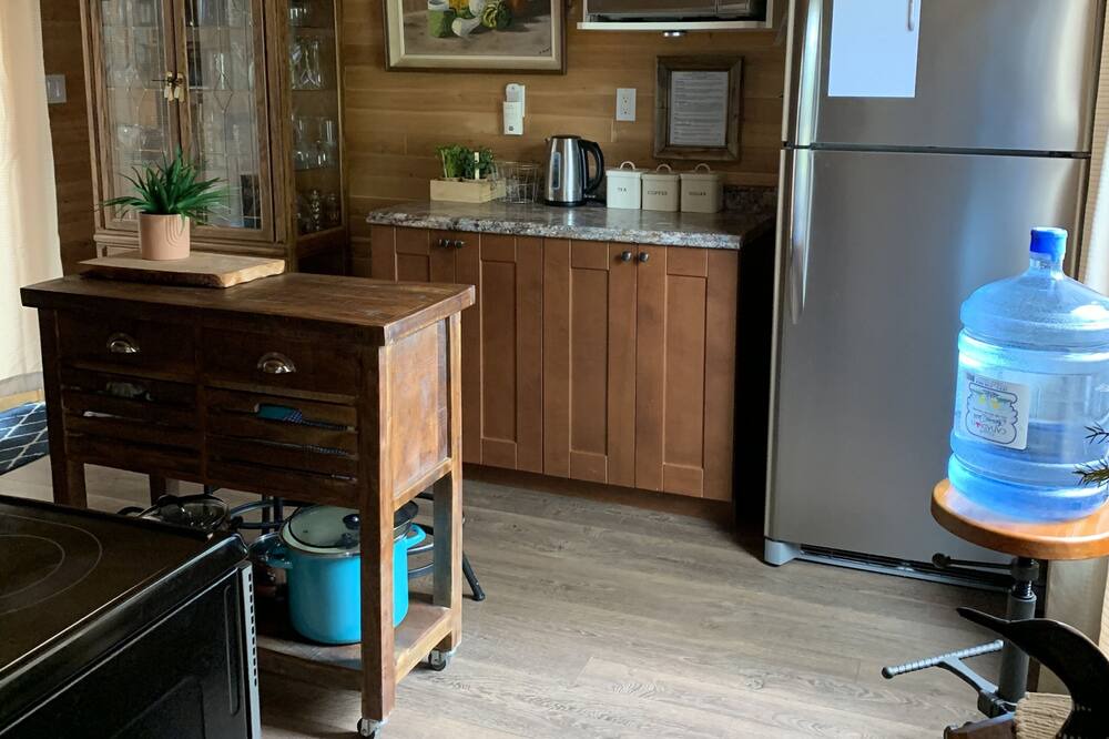 Photo of Kitchen in Shuniah