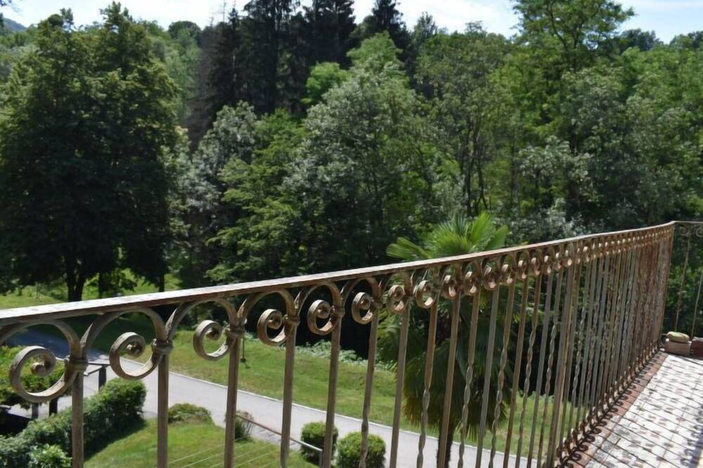 Photo of Patio Balcony in Monteggio