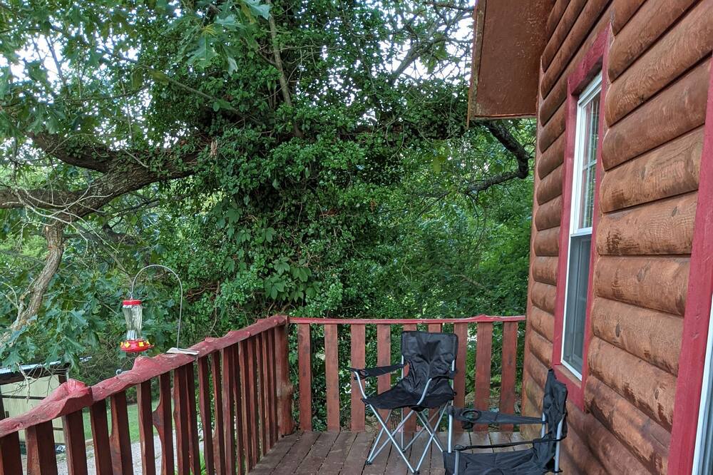 Photo of Patio Balcony in Compton