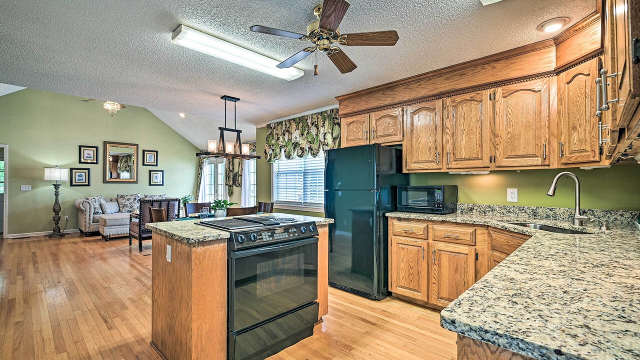 Photo of Kitchen in East Sumter