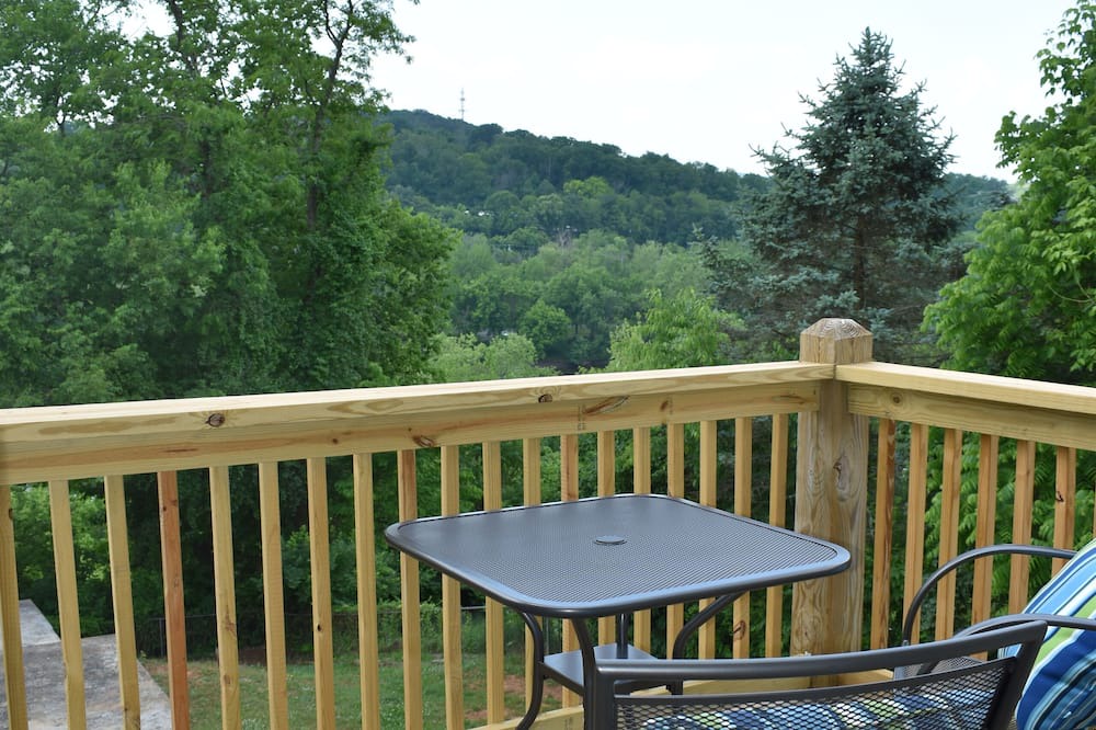 Photo of Patio Balcony in Fairlawn
