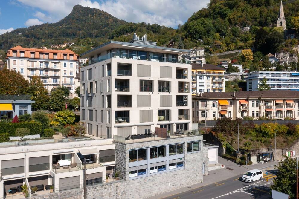 Photo of Others in Montreux