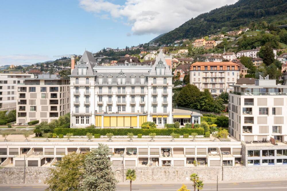Photo of Others in Montreux