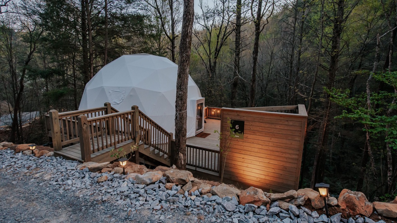 Photo of Patio Balcony in Cherry Log