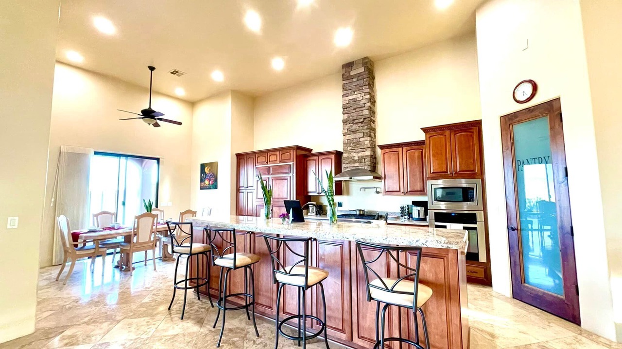 Photo of Kitchen in Rio Verde Foothills