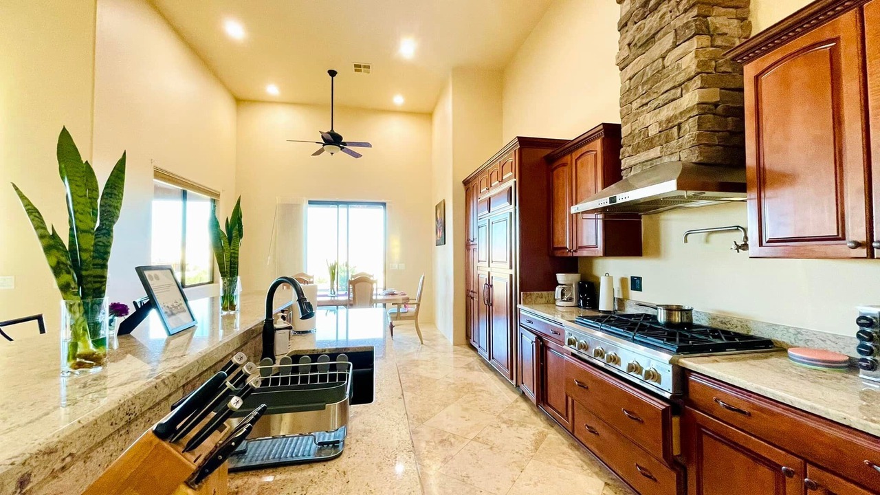 Photo of Kitchen in Rio Verde Foothills