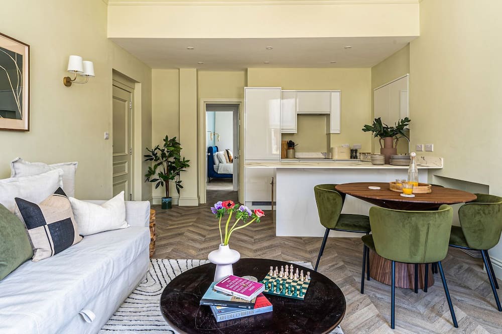 Photo of Livingroom in Montpelier