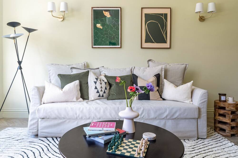 Photo of Livingroom in Montpelier