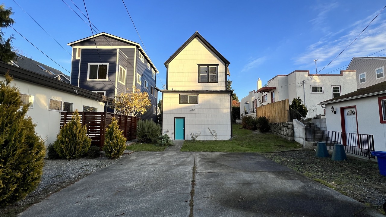 Photo of Outdoor in North Admiral