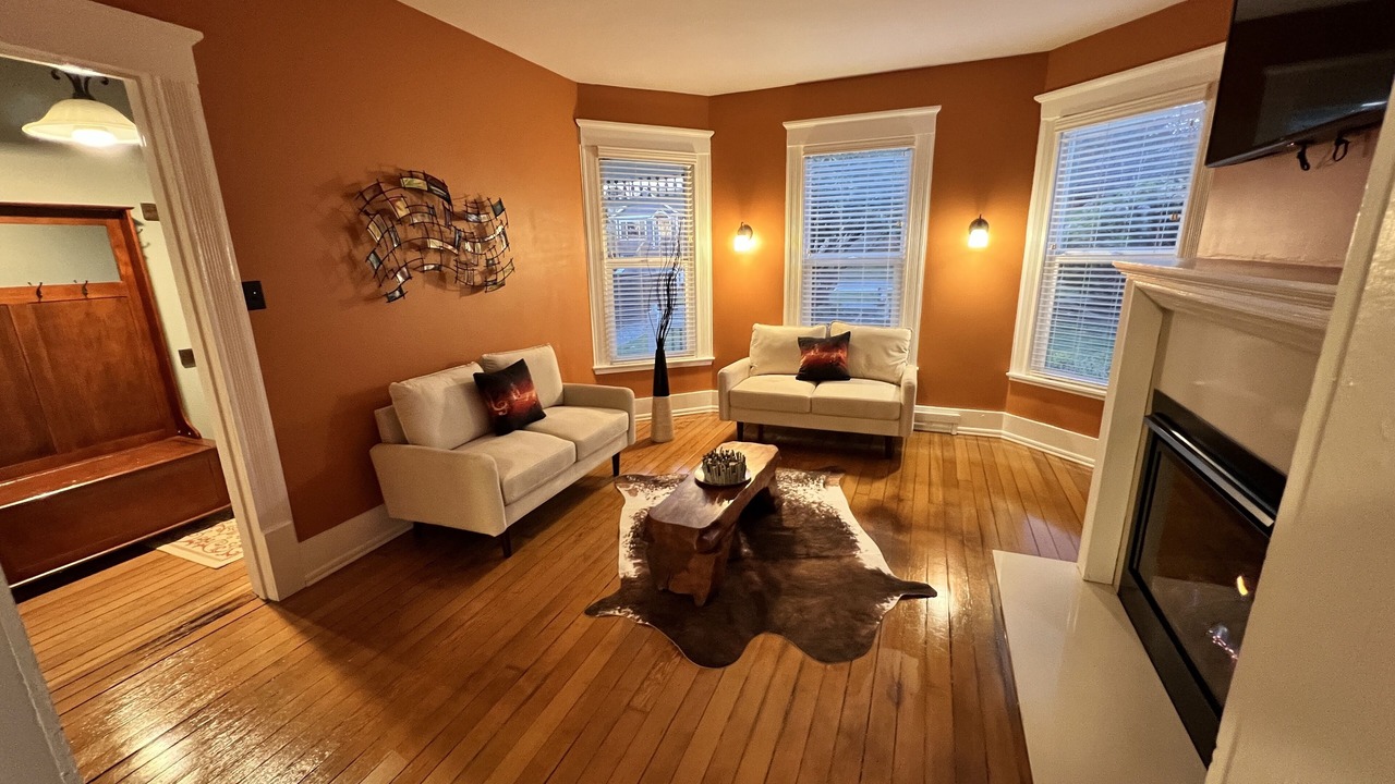 Photo of Others in North Admiral