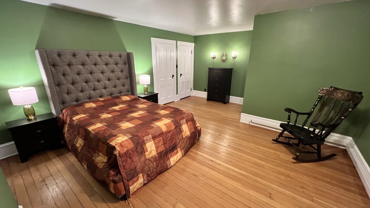 Photo of Others in North Admiral