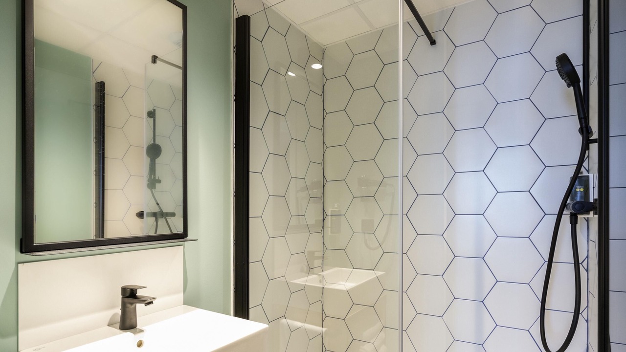 Photo of Others in Biron