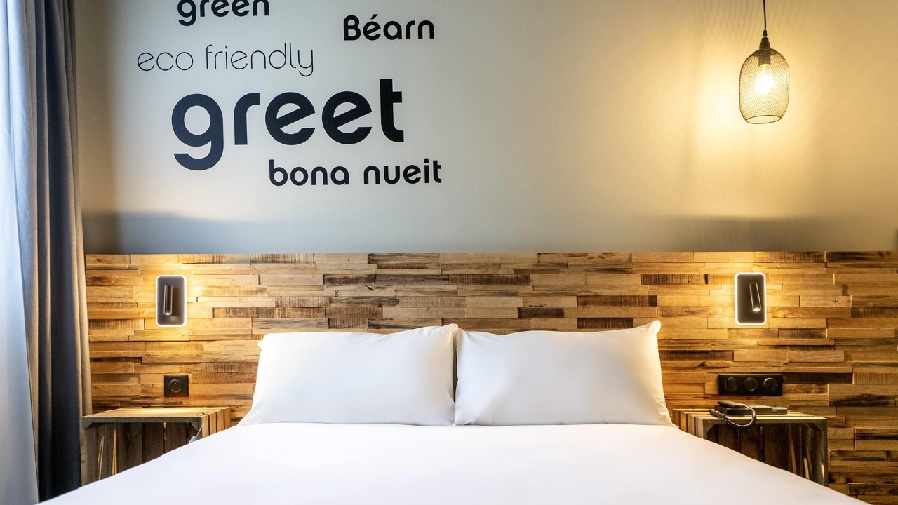 Photo of Bedroom in Biron