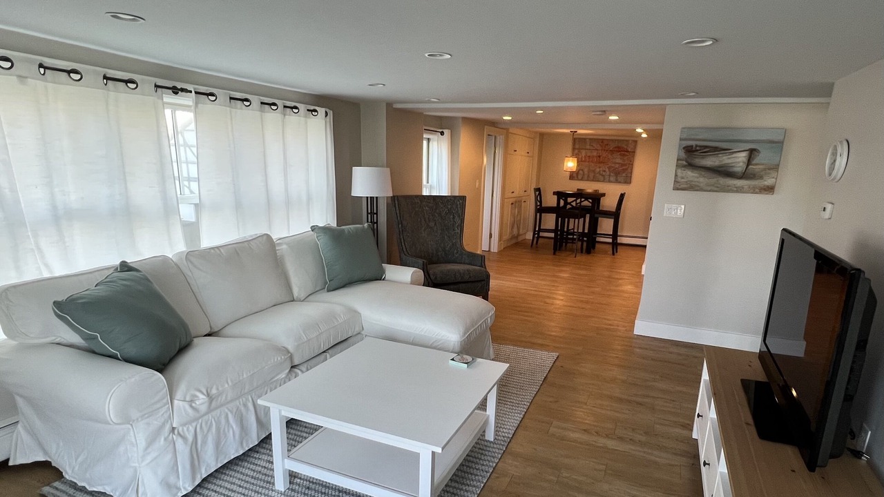 Photo of Livingroom in Minot