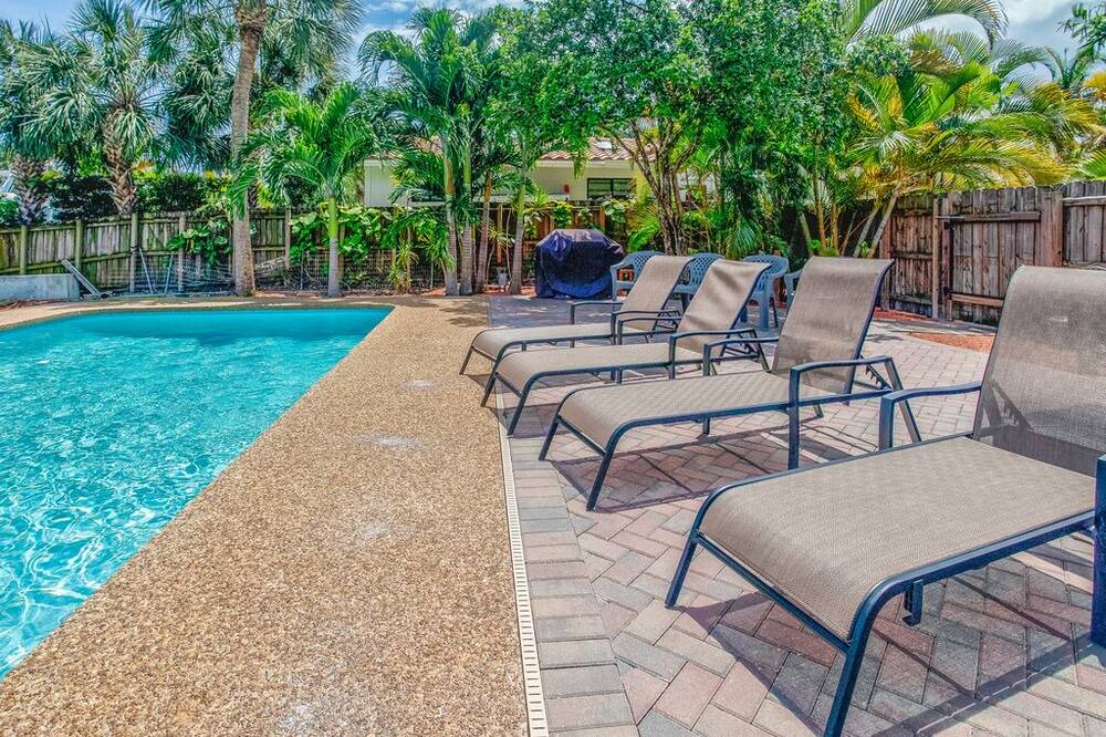 Photo of Outdoor in Hendricks and Venice Isles