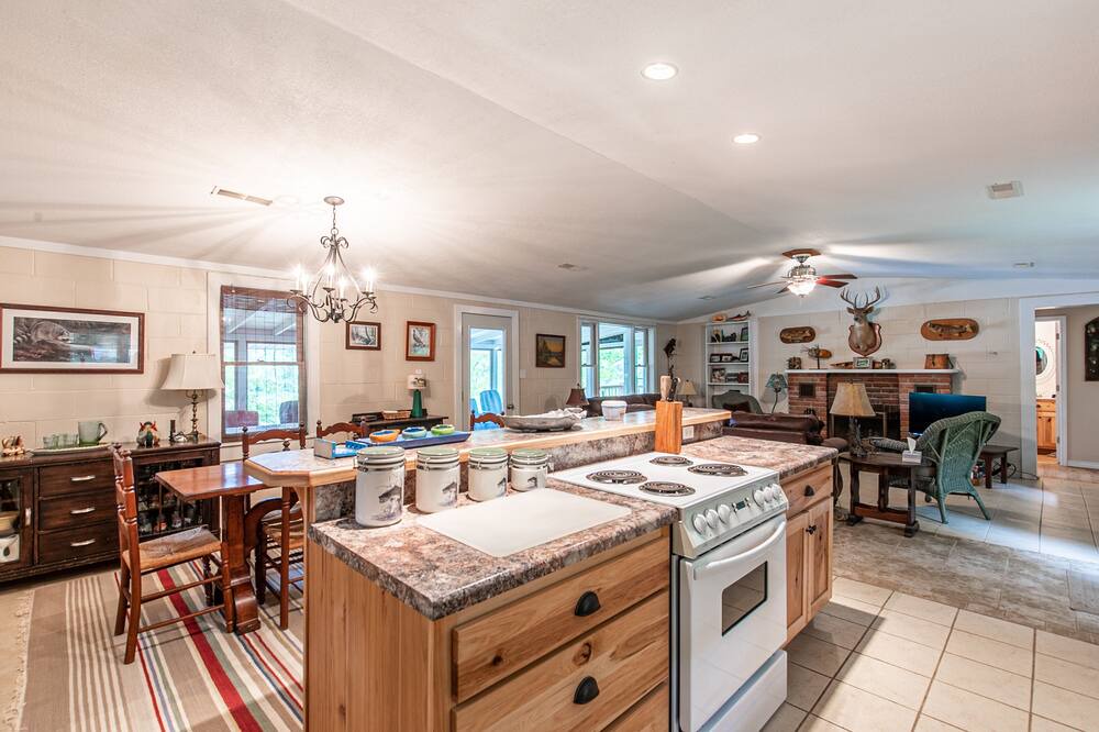 Photo of Kitchen in Doniphan