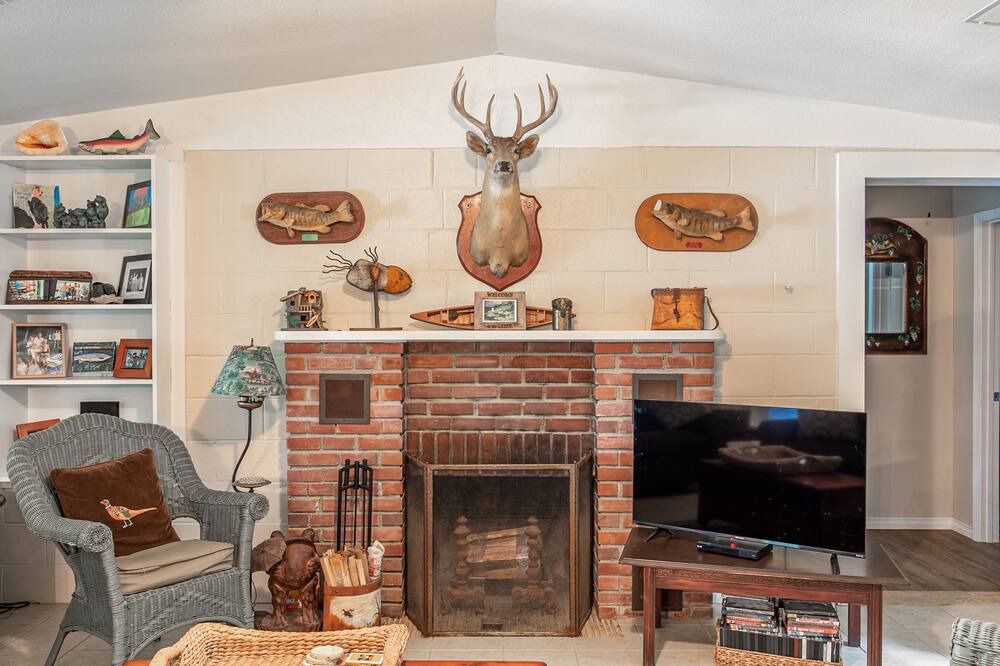 Photo of Livingroom in Doniphan