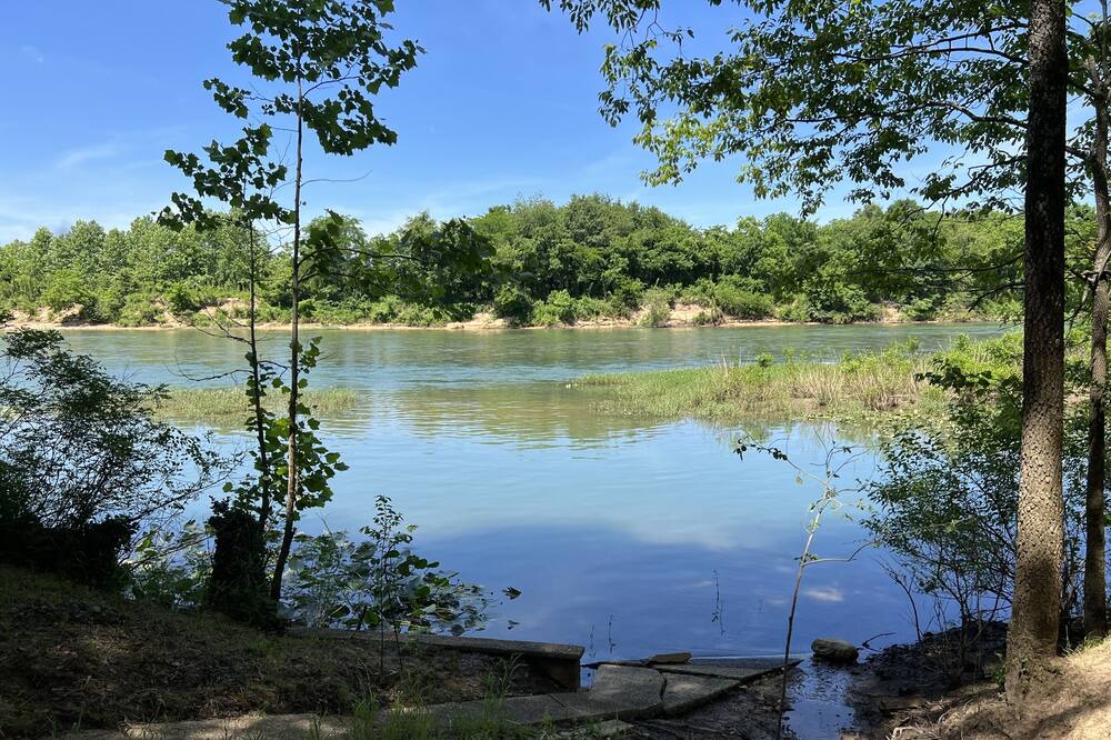 Photo of Outdoor in Doniphan