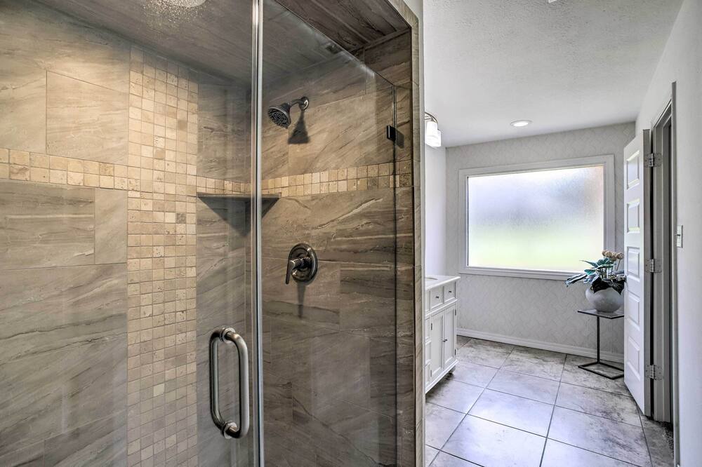 Photo of Bathroom in Montgomery