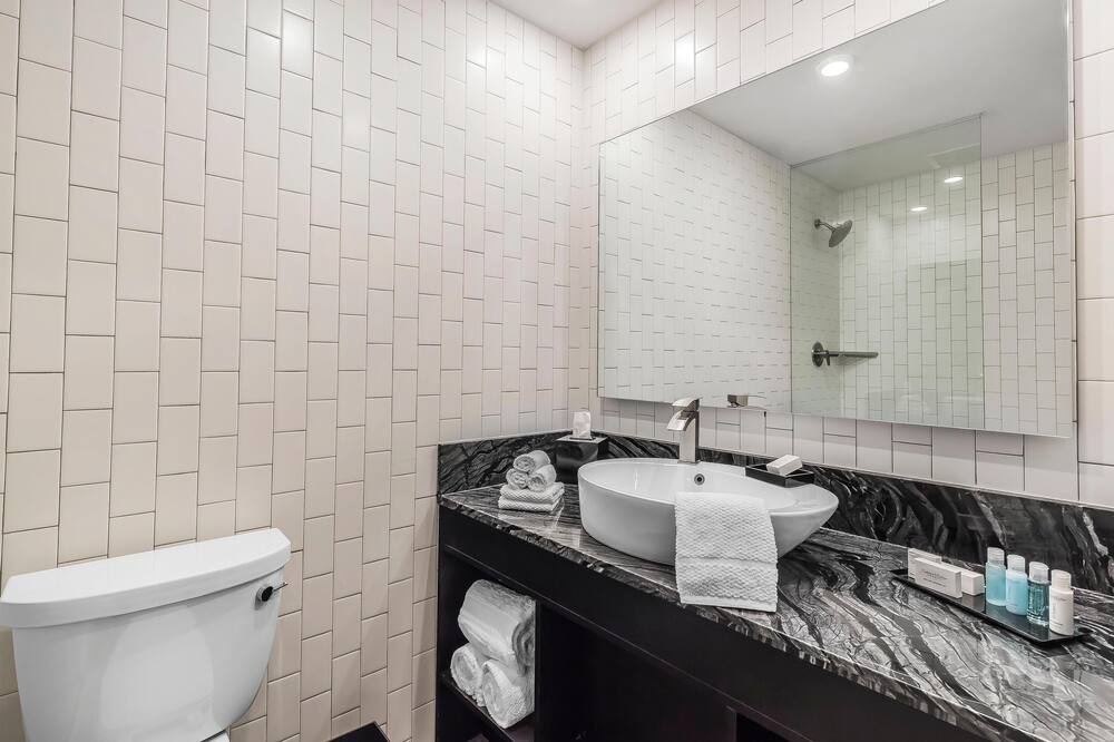 Photo of Bathroom in Cedars