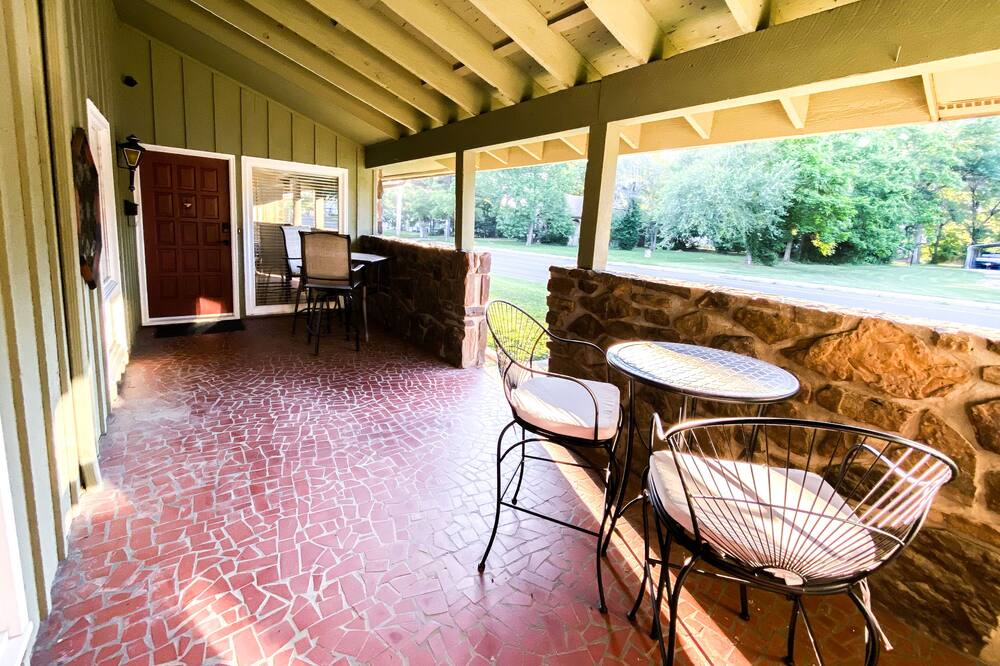 Photo of Outdoor in Monett