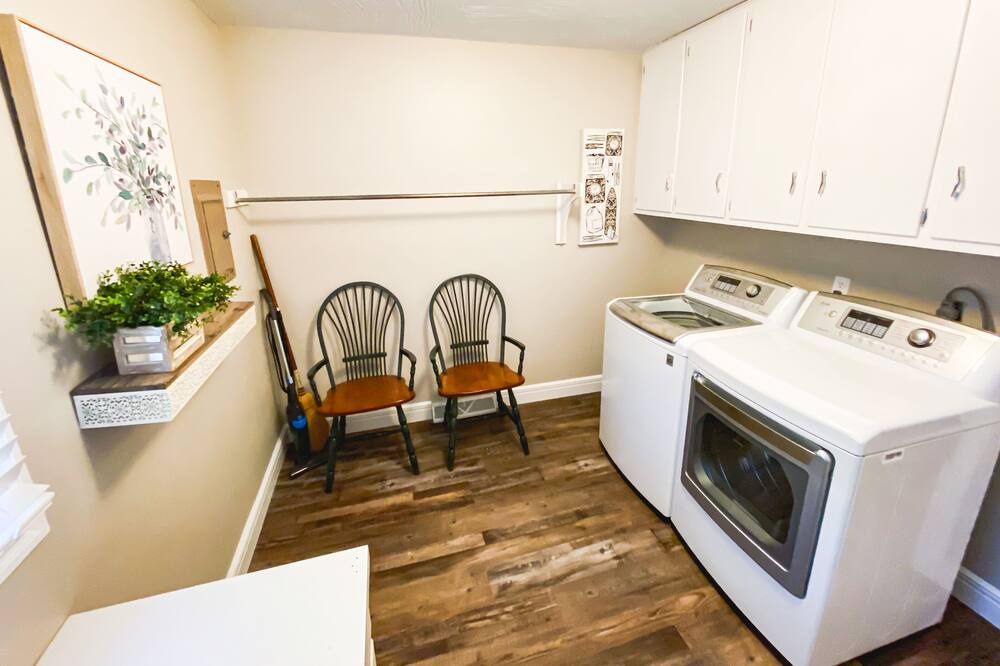 Photo of Others in Monett