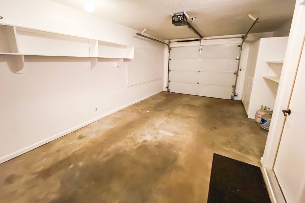 Photo of Others in Monett