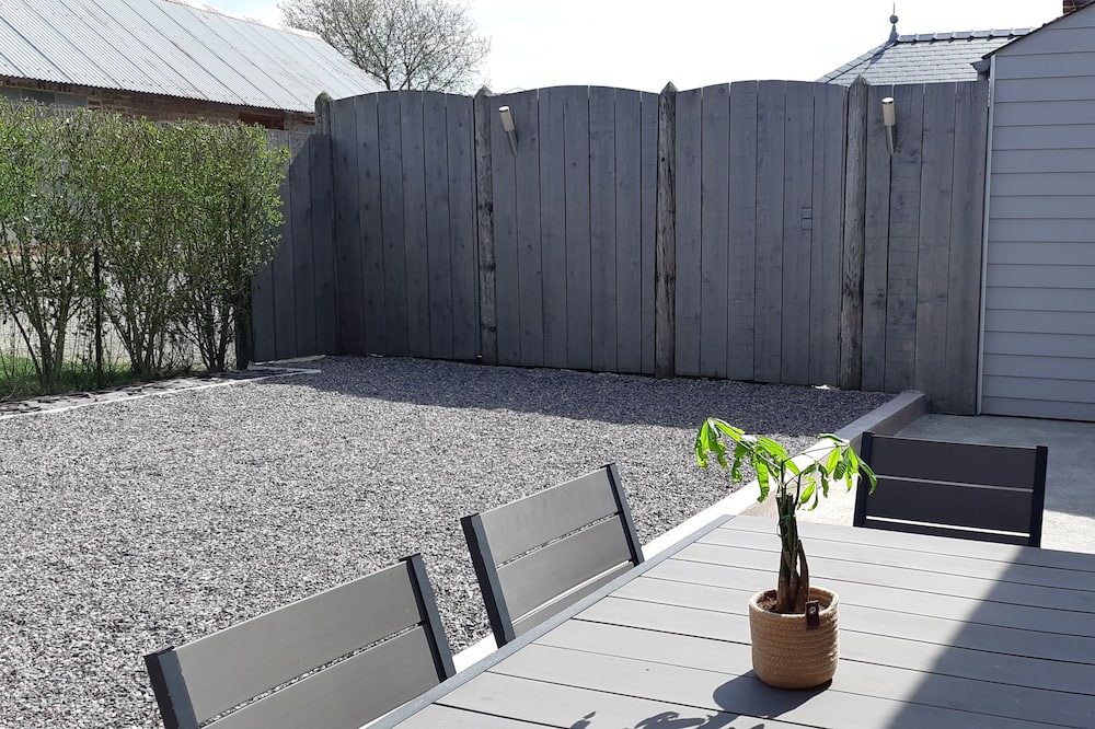 Photo of Patio Balcony in Semeries