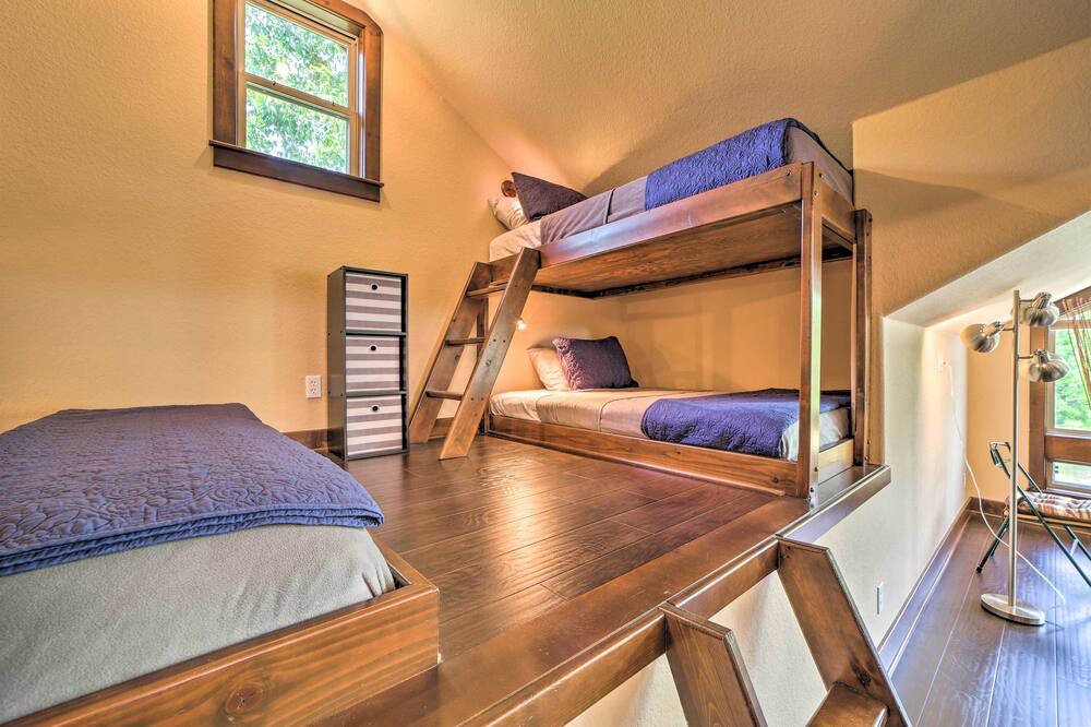 Photo of Bedroom in Vian